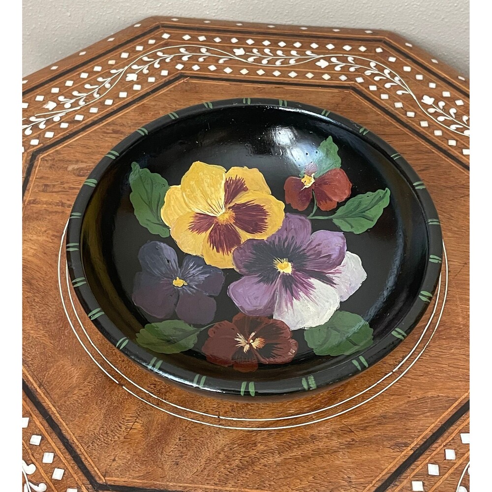 Vintage Wooden Floral Pansy Bowl Japan